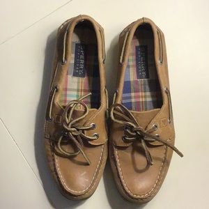 Sperry Topsiders
